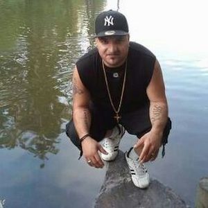 Meet your Posher, Victor